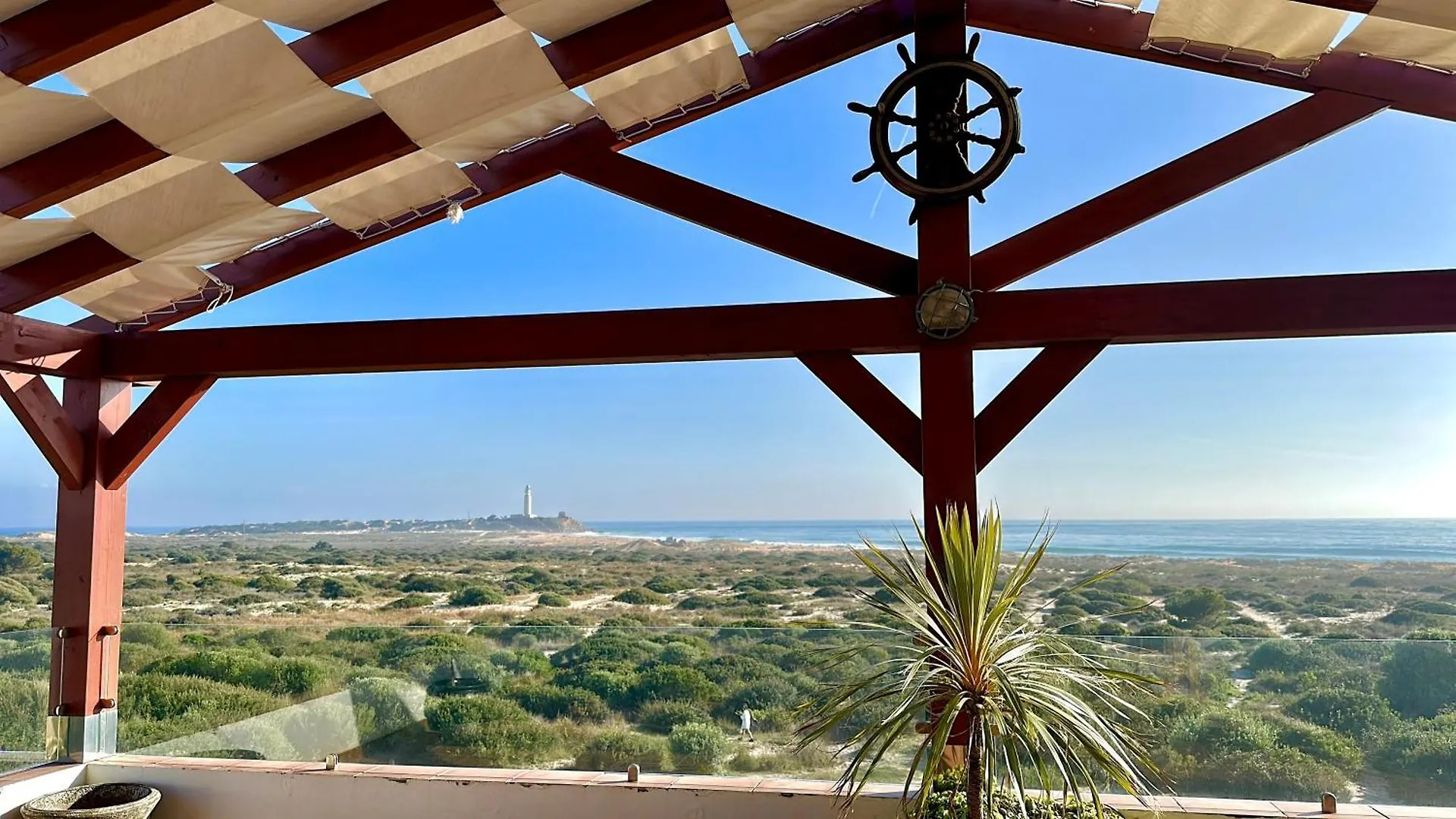 Pensjonat Hotel Vista Al Faro Zahora